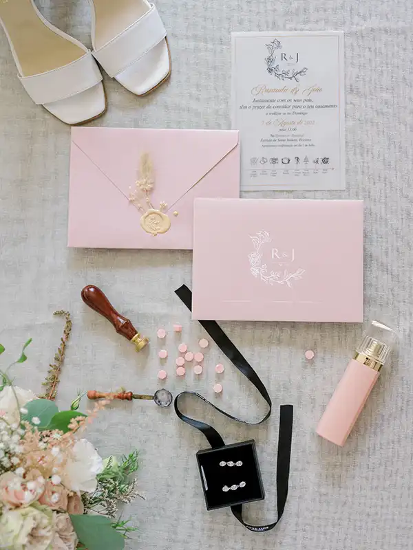 Detalhes de noiva no seu casamento em Lisboa, Portugal captado pelo seu fotógrafo de casamento