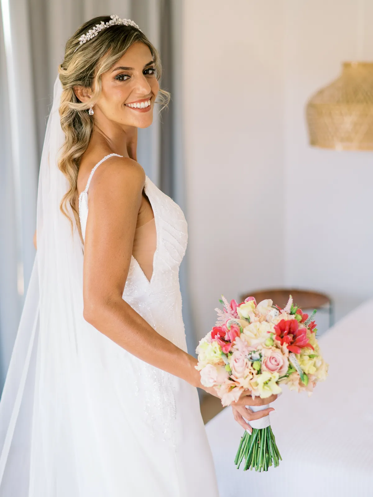 0266 20230819 p||n wed