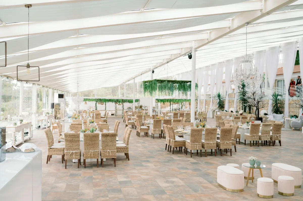 Big hall at Quinta do Roseiral in Ericeira