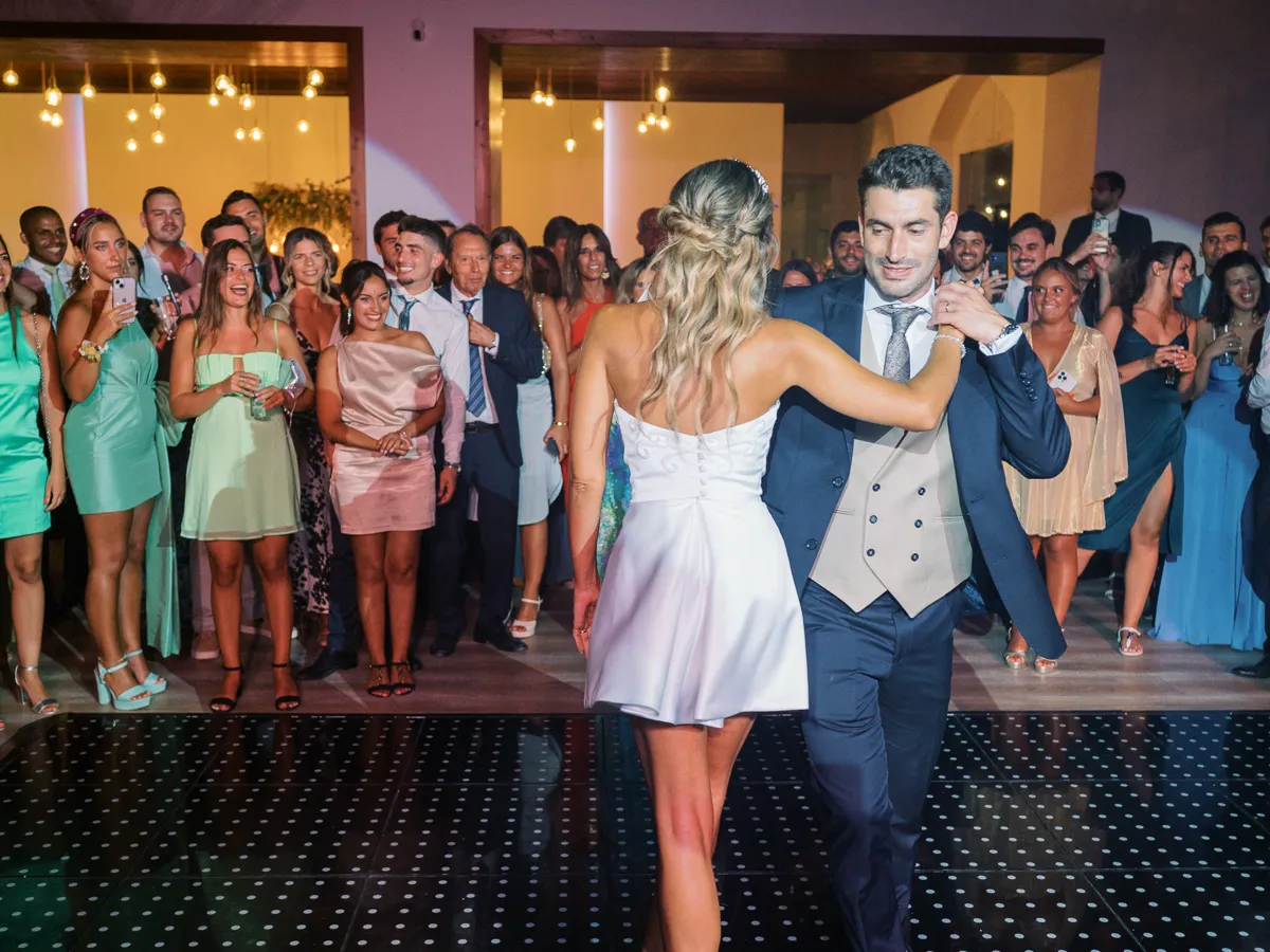 1135 20230819 p||n wed