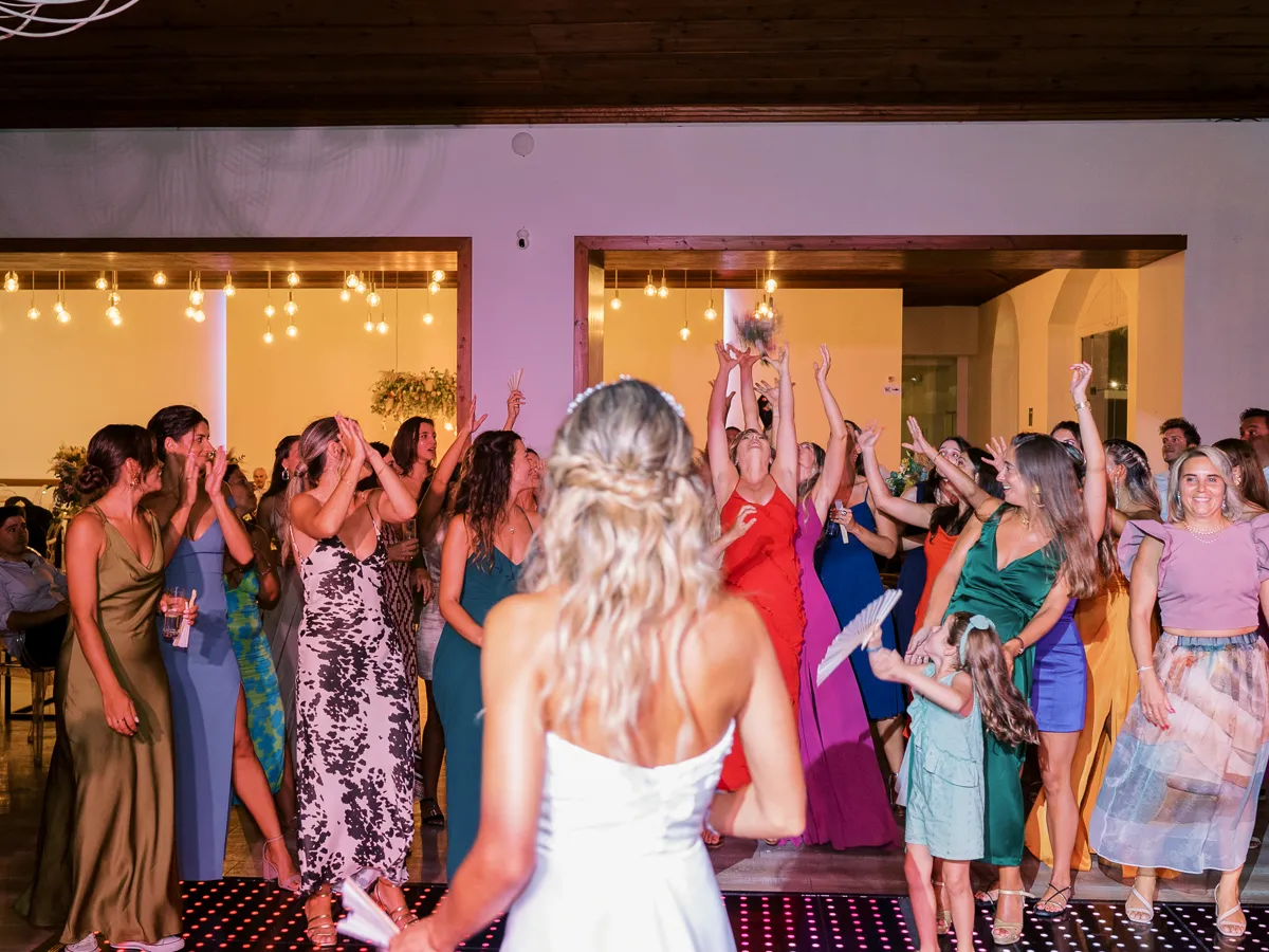 1253 20230819 p||n wed