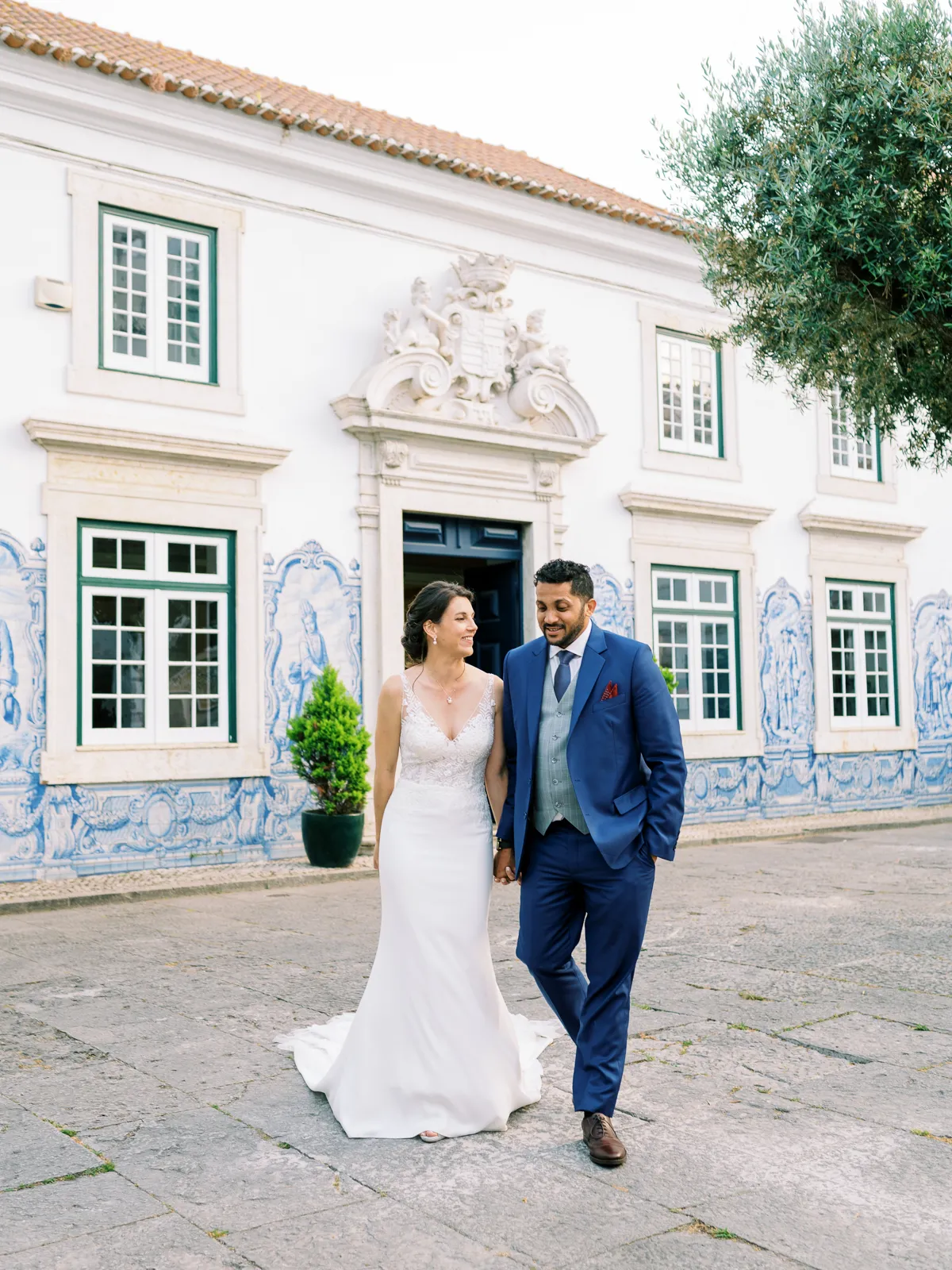 Details of the  Tradicional Portuguese Tile Panels: Painted tile artworks that adorn the walls of the Palace.