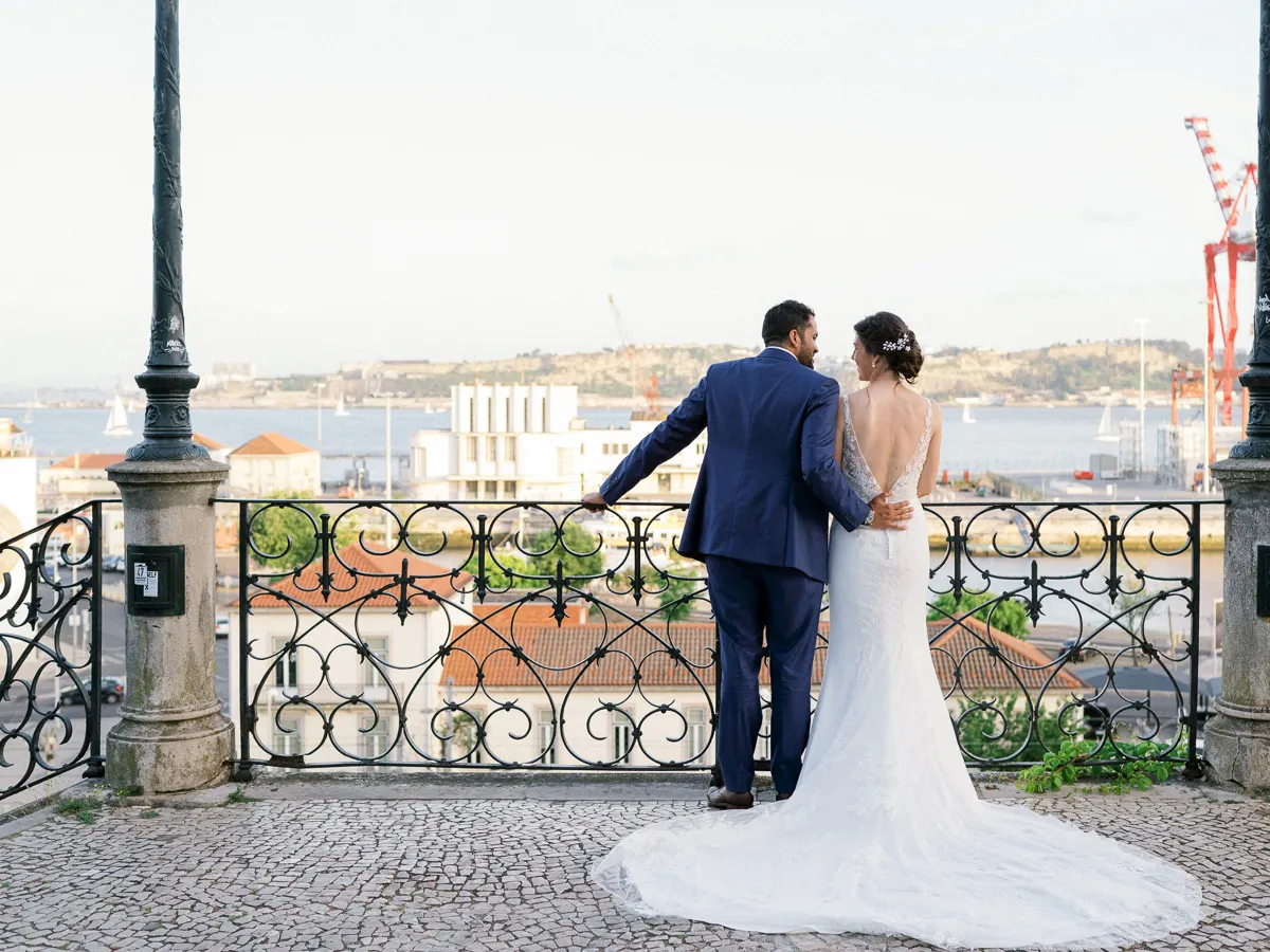 View of the Tagus River at a wedding in Lisbon at the Palace of Rocha do Conde de Óbidos