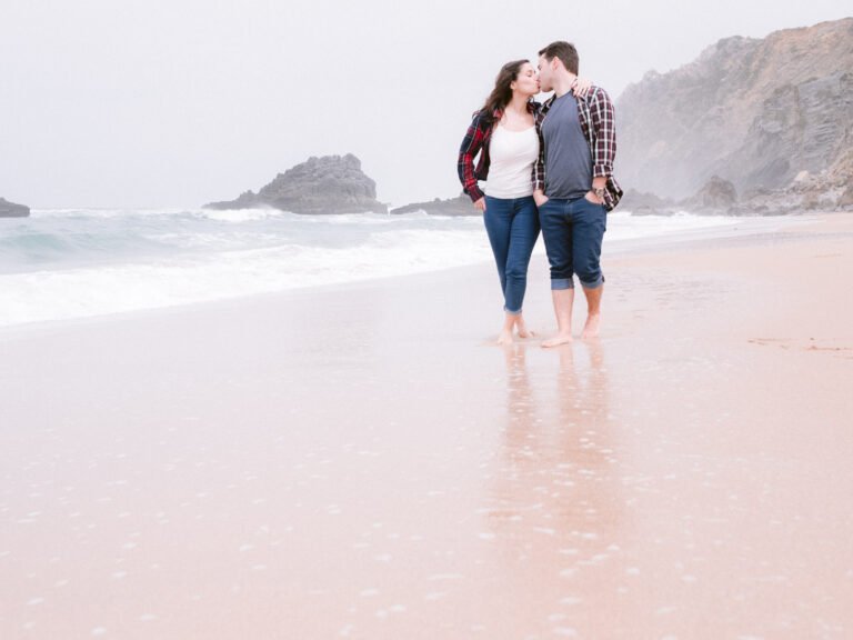 Sessão de namoro na Praia da Adraga | Sofia+Paulo
