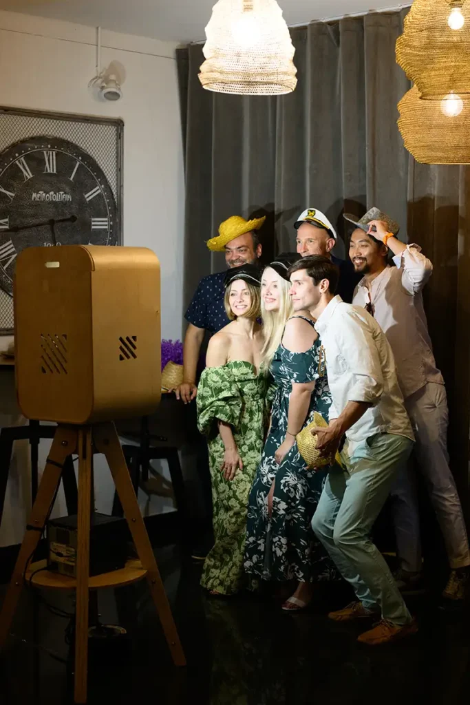 Aluguer de photobooth em Lisboa para eventos corporativos, galas e activação de marcas